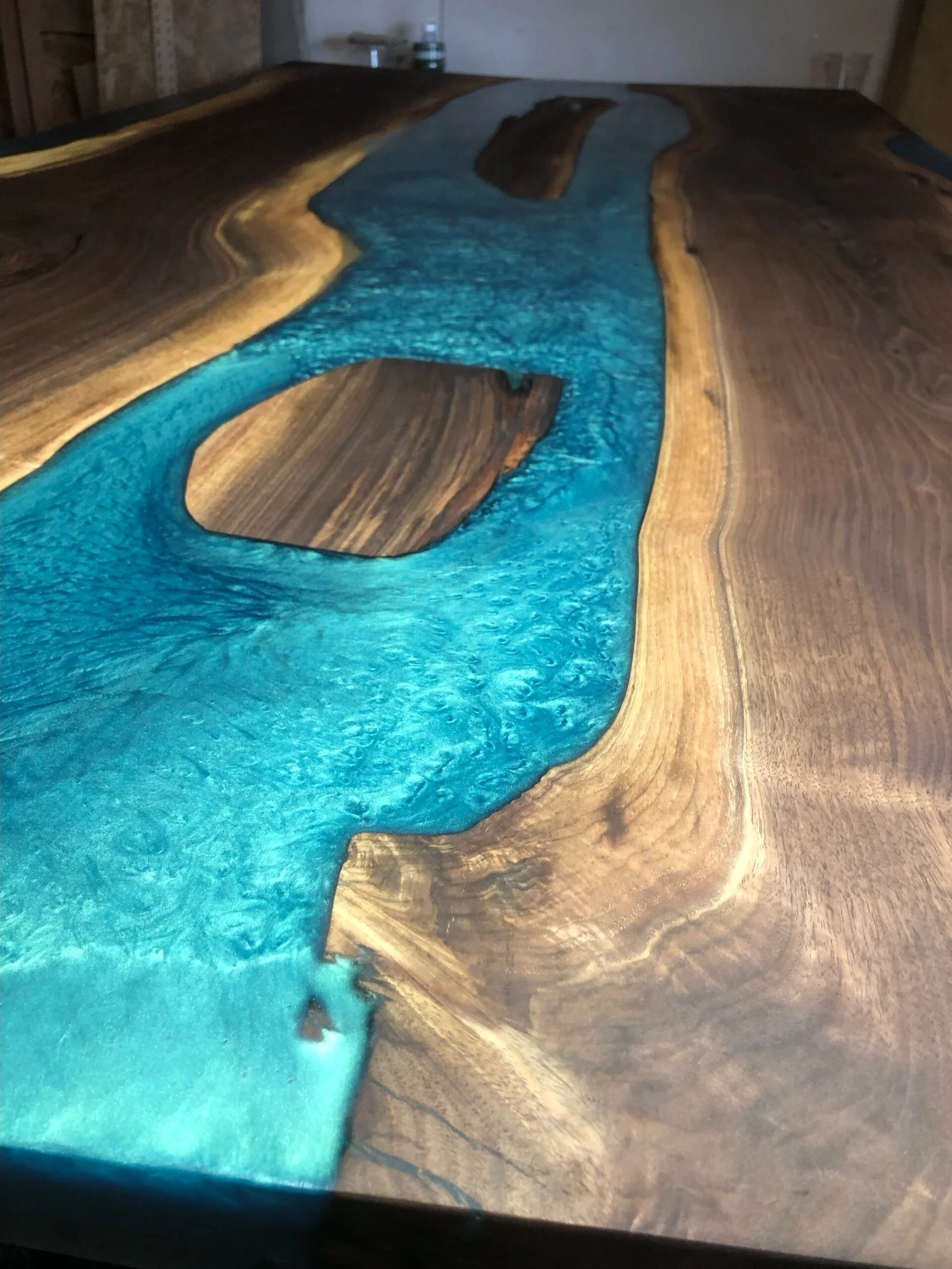 boardroom-table-black-walnut-closeup-riverside-workshop Boardroom table Black Walnut Closeup Riverside Workshop